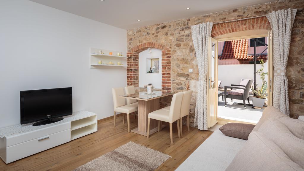 Cindro Apartment With Terrace Split Eksteriør bilde